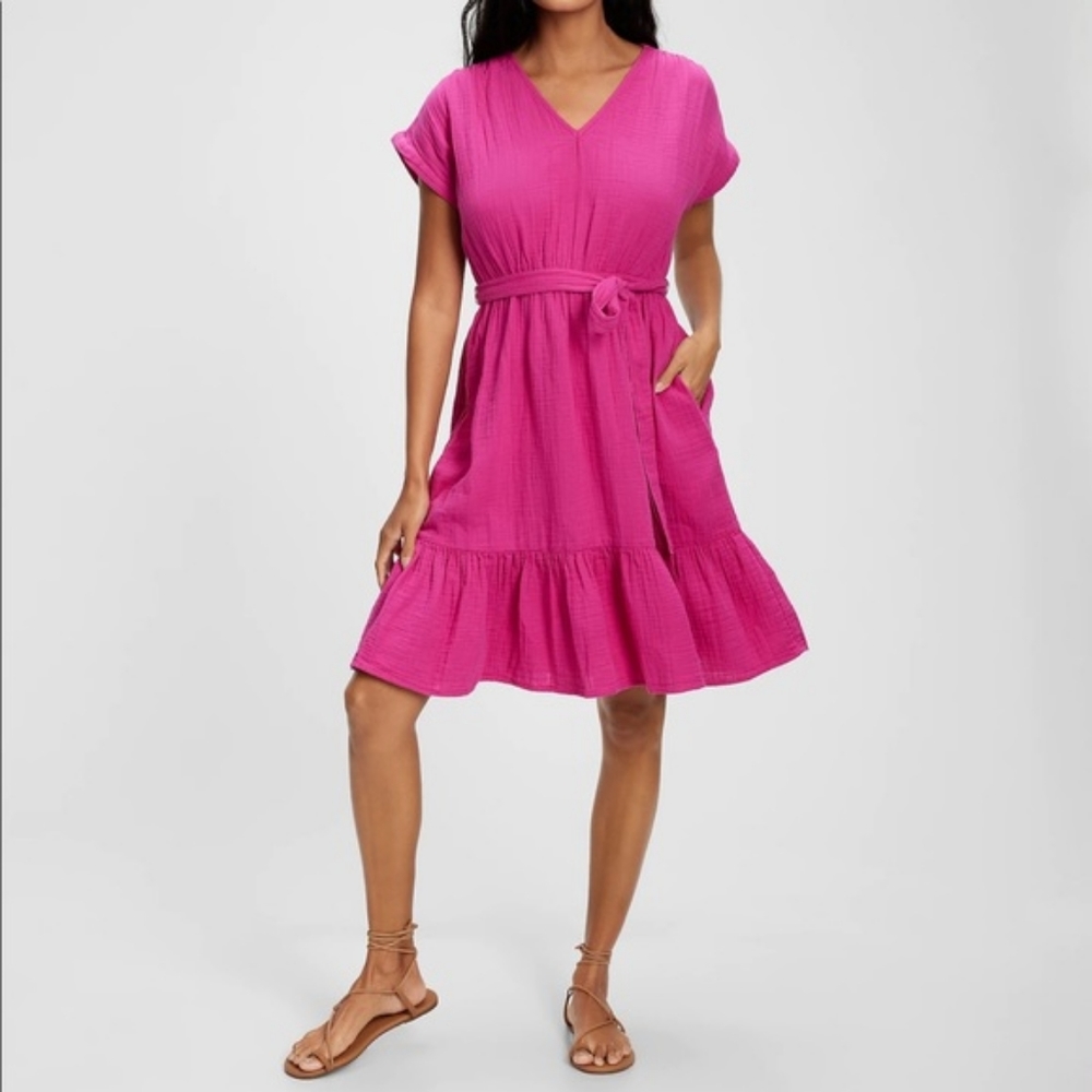 V-Neck Pink Short Sleeved Gap Dress